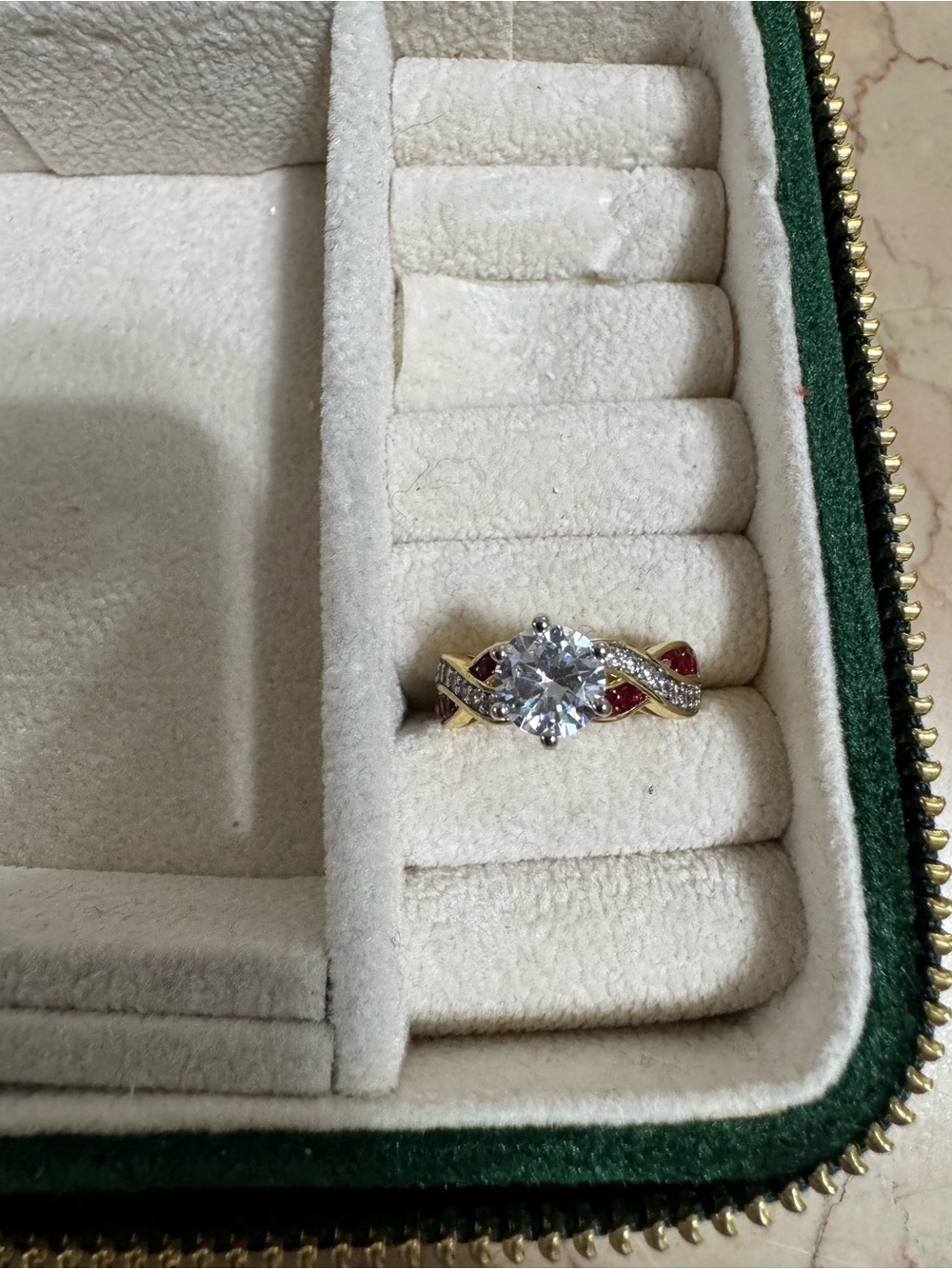 NEW Gold-Tone Ring with Clear Center Stone and Garnet Accent size 6
